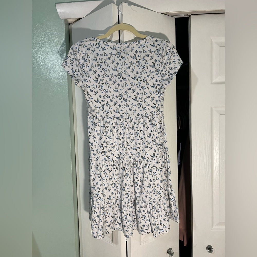 Spring Dress - Picture 2 of 3